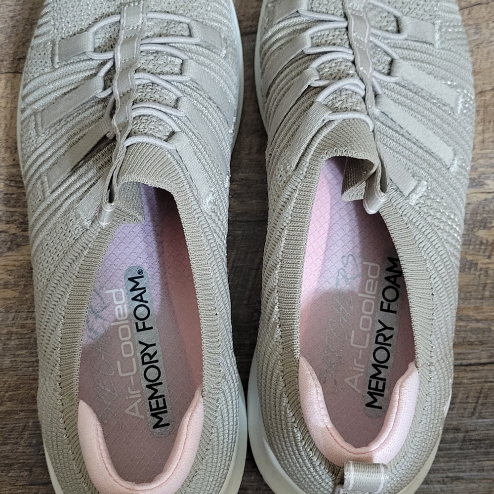 adidas Women's Gray Sneakers with Pink Accents